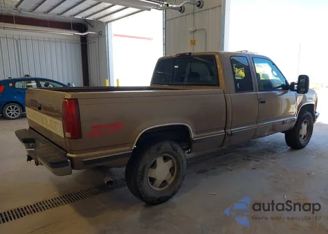 1997 Chevrolet K1500 Fleetside z USA, uszkodzony, nr VIN 2GCEK19R2V1270771